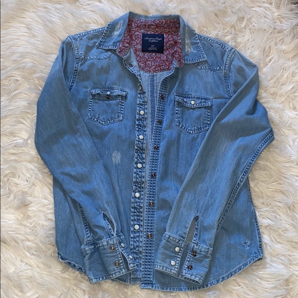 American Eagle Outfitters denim button down